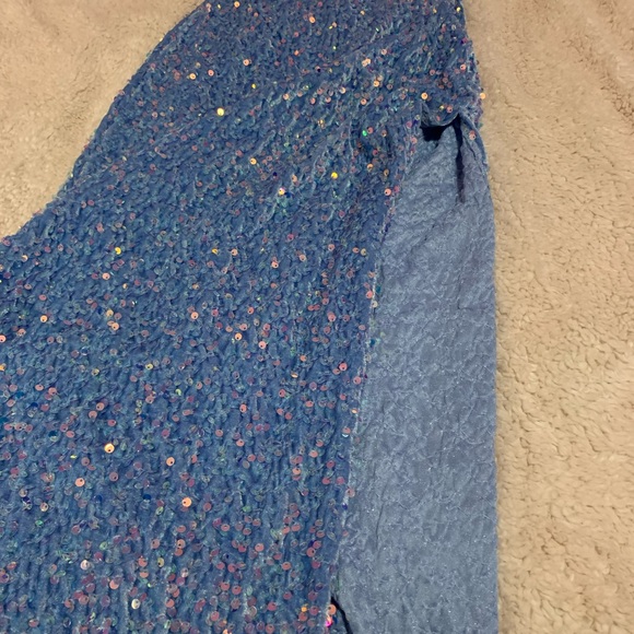 Lucy in the Sky sequins sky blue prom/event dress, size S (5ft4/5ft5) - Picture 4 of 4